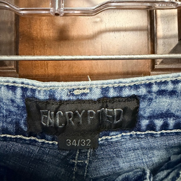 Encrypted Distressed Jeans for Men - Picture 4 of 5